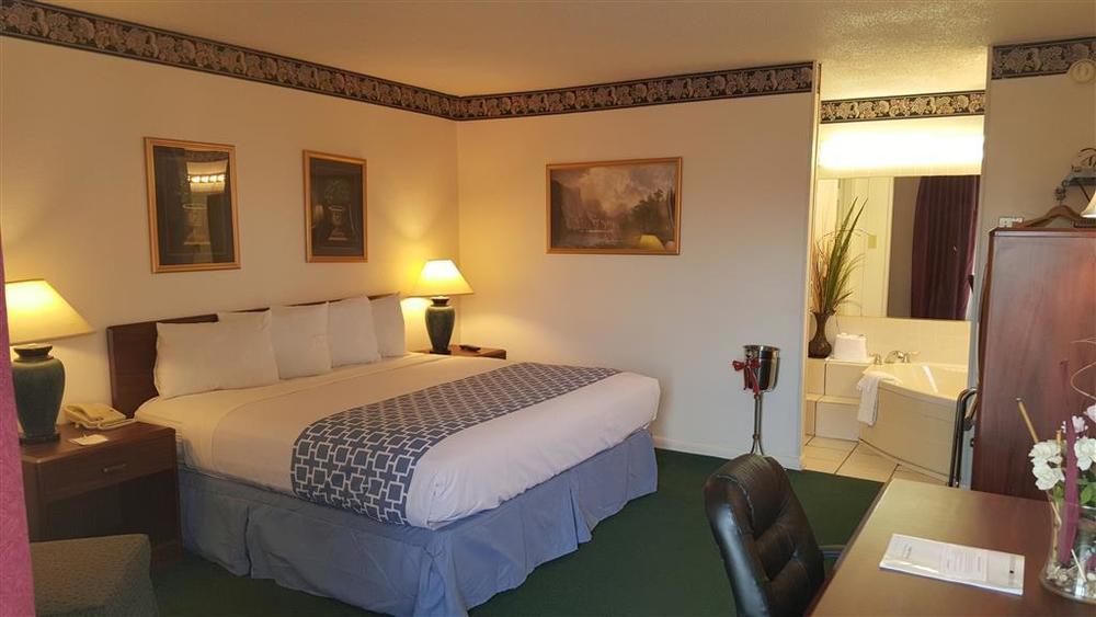 Alamo Inn & Suites Gillette Room photo